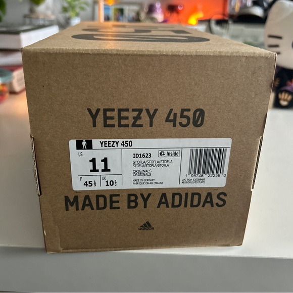 Yeezy 450 ‘Stone Flax’ - Picture 4 of 4